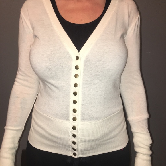 Color Story Top - Picture 3 of 5